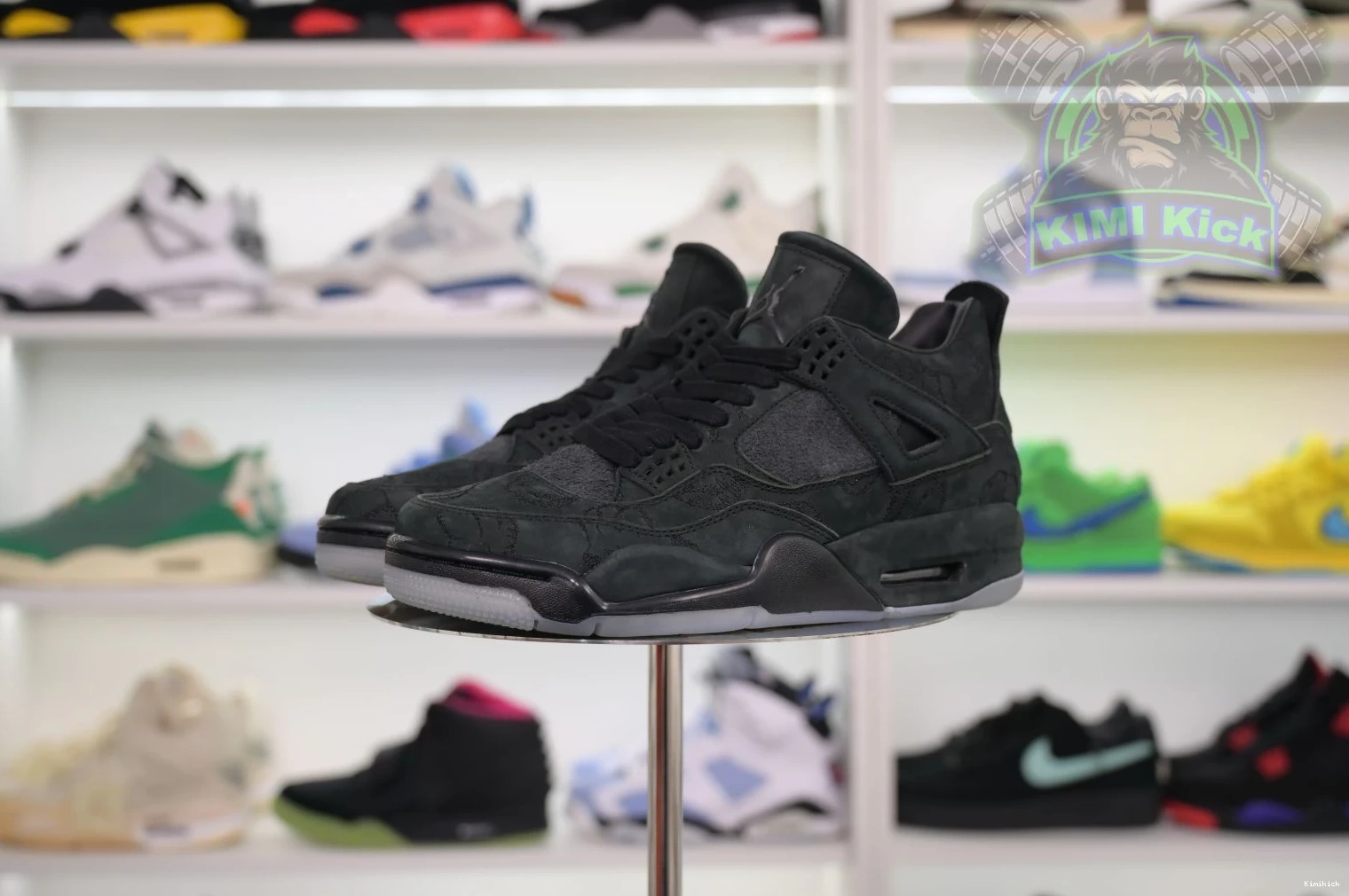 Air Jordan black StreetReady Kimikick kaws 4 1905 Jordan 0528